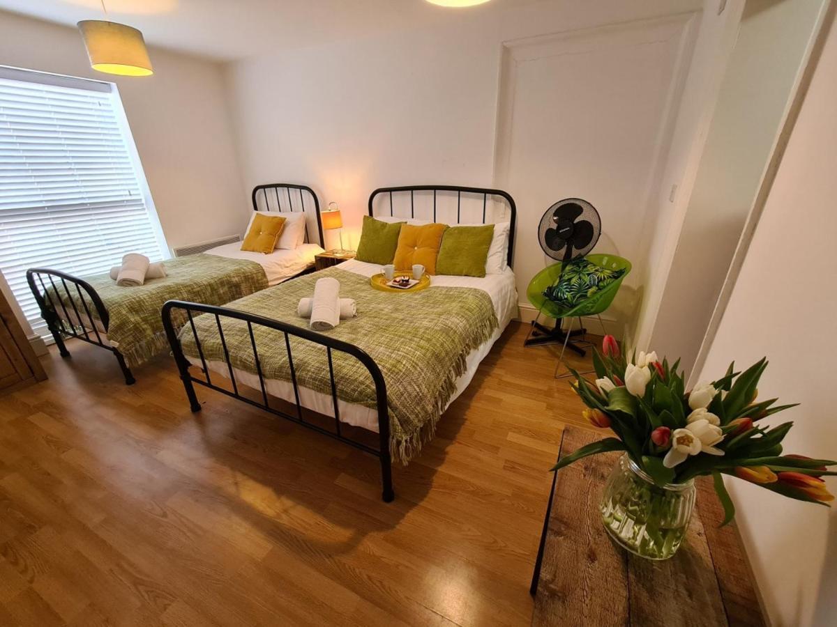 Coopers, Ground Floor Apartment With 2 Bedrooms And 2 Bathrooms Within A Georgian Listed Building Burton-upon-Trent Exteriör bild